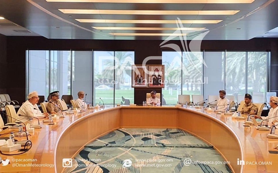 اجتماع اللجنة الوطنية لأمن الطيران المدني والتسهيلات لمتابعة خطة العودة التدريجية لأنشطة الطيران في السلطنة 