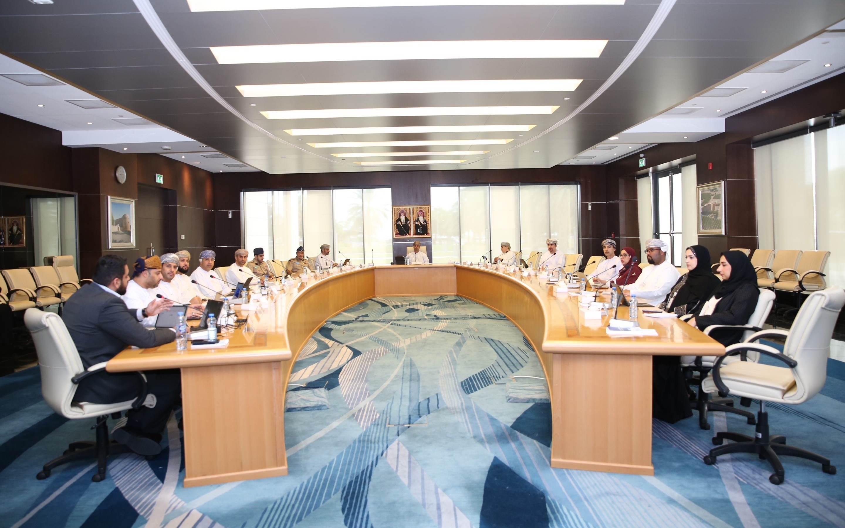 الاجتماع الرابع للجنة الإشرافية لمشروع إعداد الاستراتيجية الوطنية للطيران 2040 